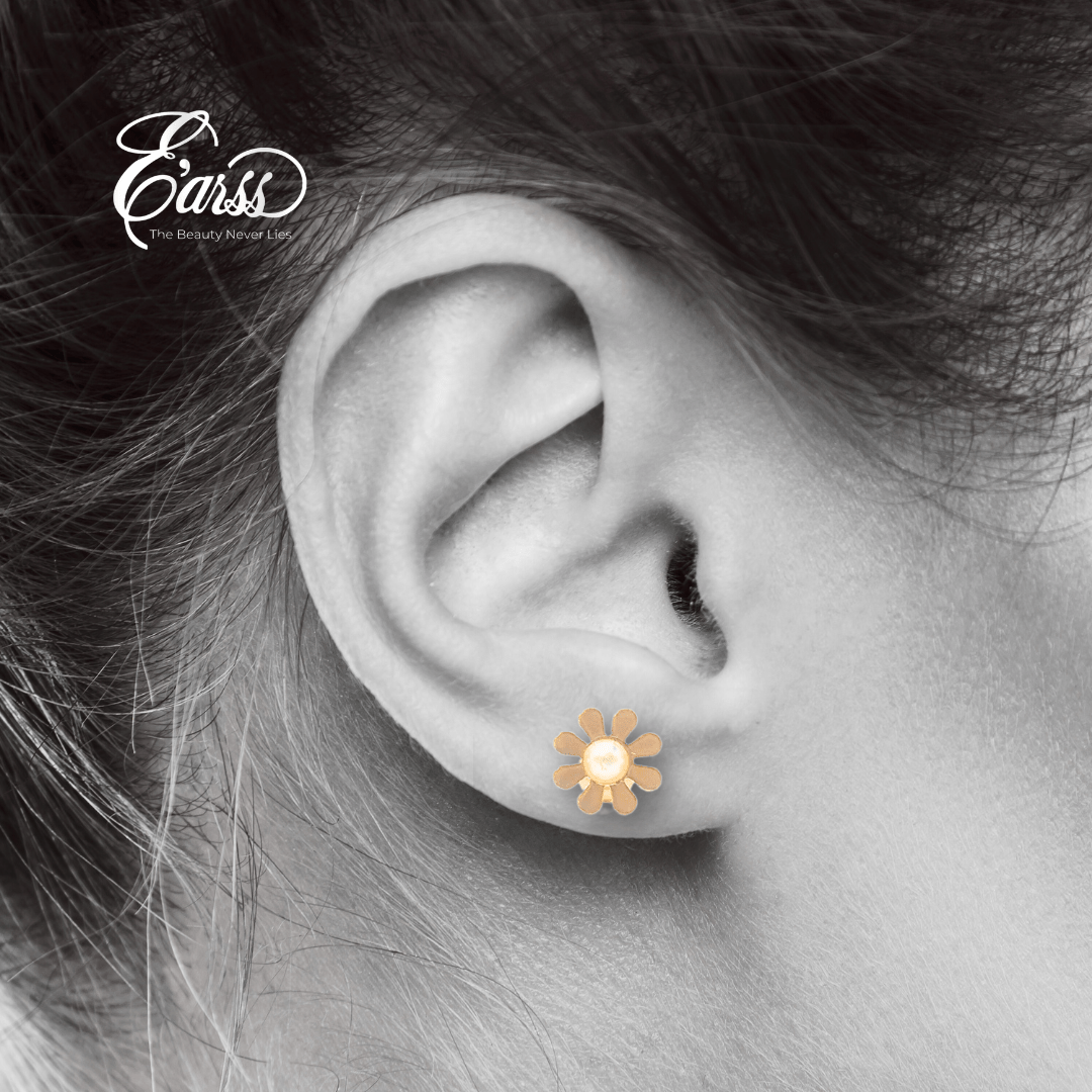 Daisy with Pearl Gold | Stainless Steel | 18K Gold Plated